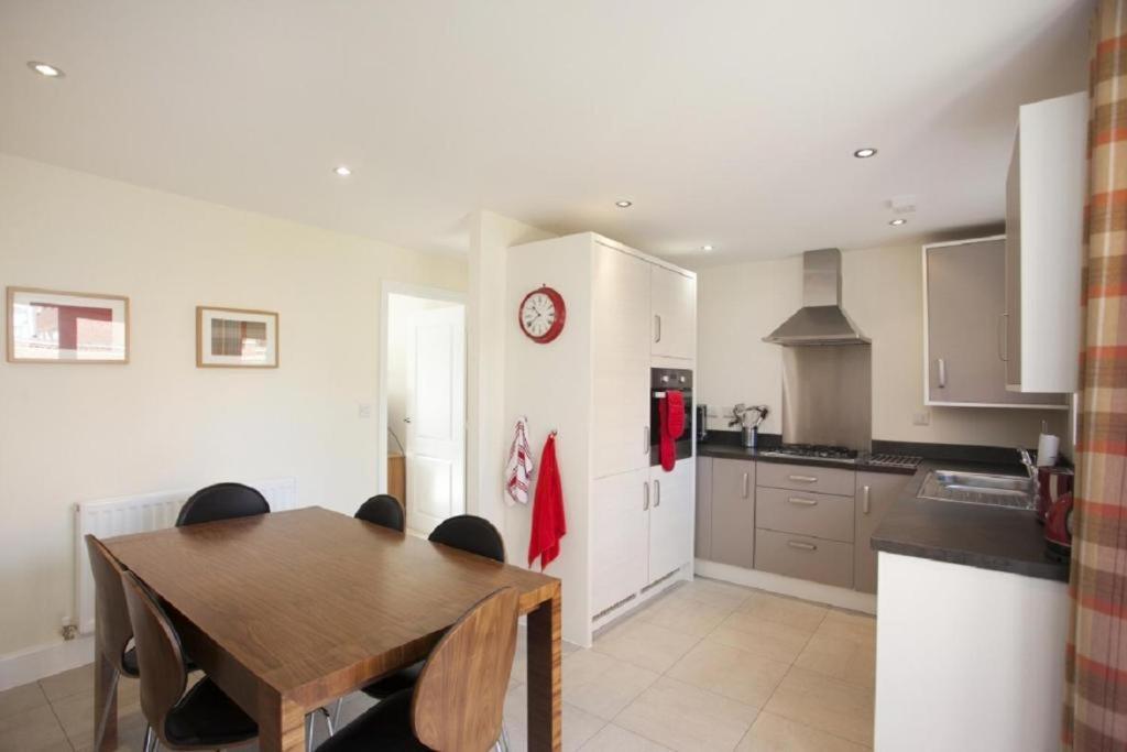 Dbs Serviced - The Stretton