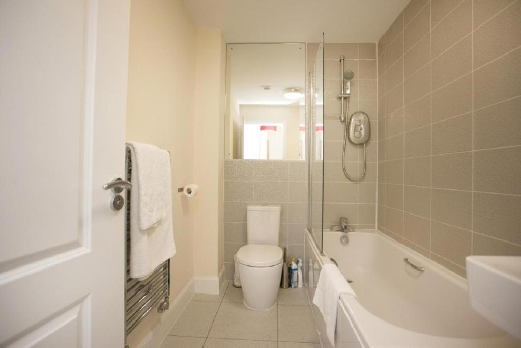 Apartment Dbs Serviced - The Stretton